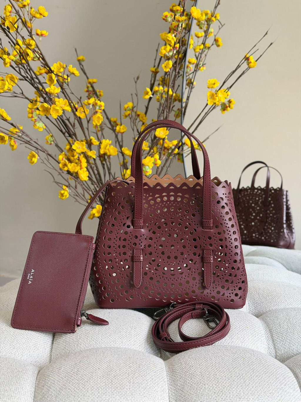 Alaia Mina 25 Bag