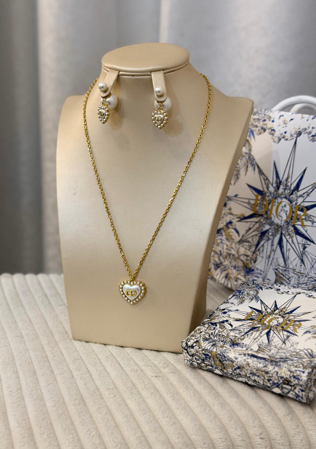 Dior Dioramour Heart Pearl Necklace and Earrings Set