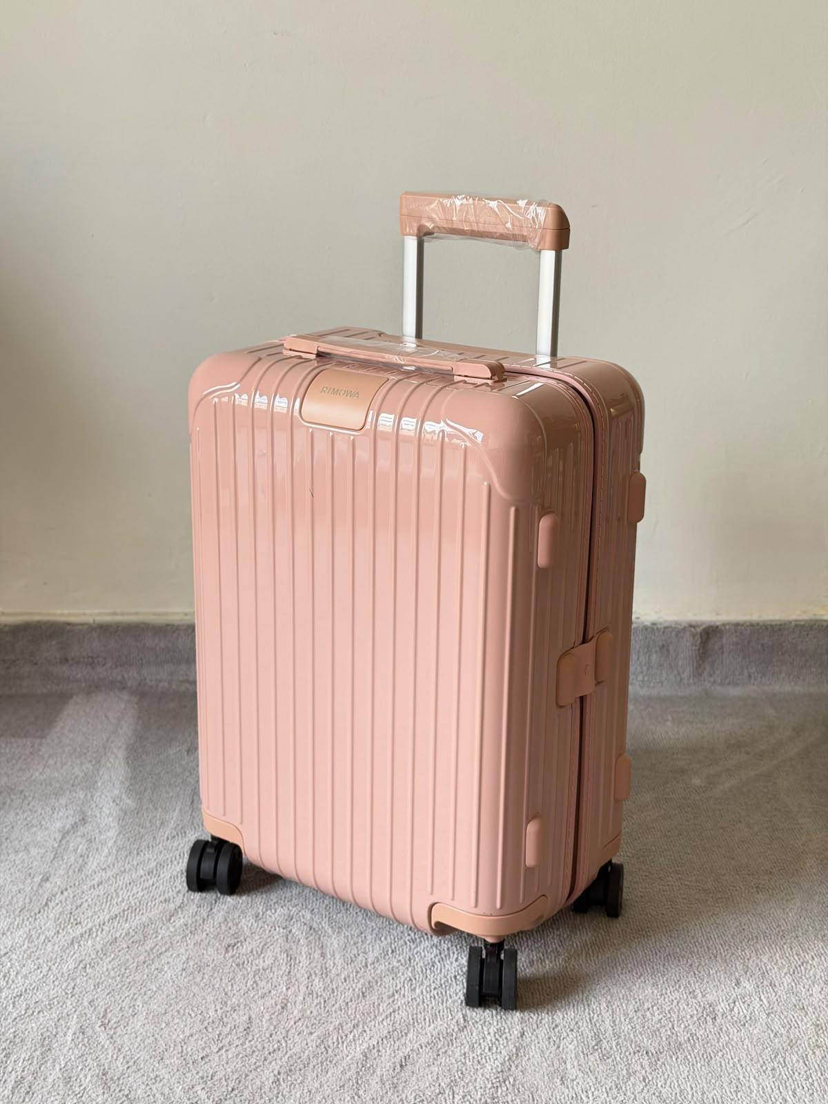 Rimowa Essential Cabin Bag (Samll, Medium, Large)