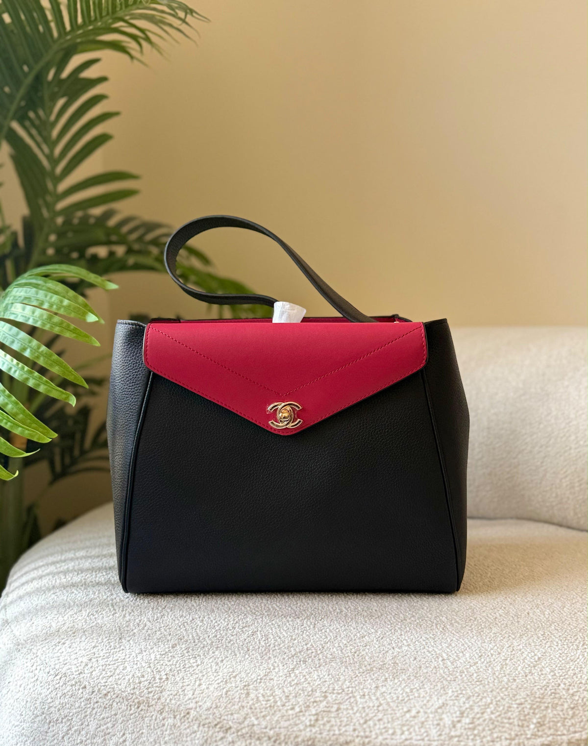 Chanel Metiers d'art 2026 Shopping Bag