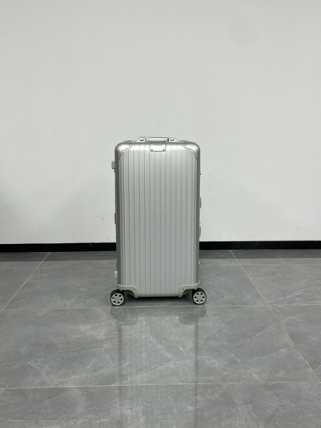 Rimowa Original Cabin Aluminium Suitcase Travel Bag