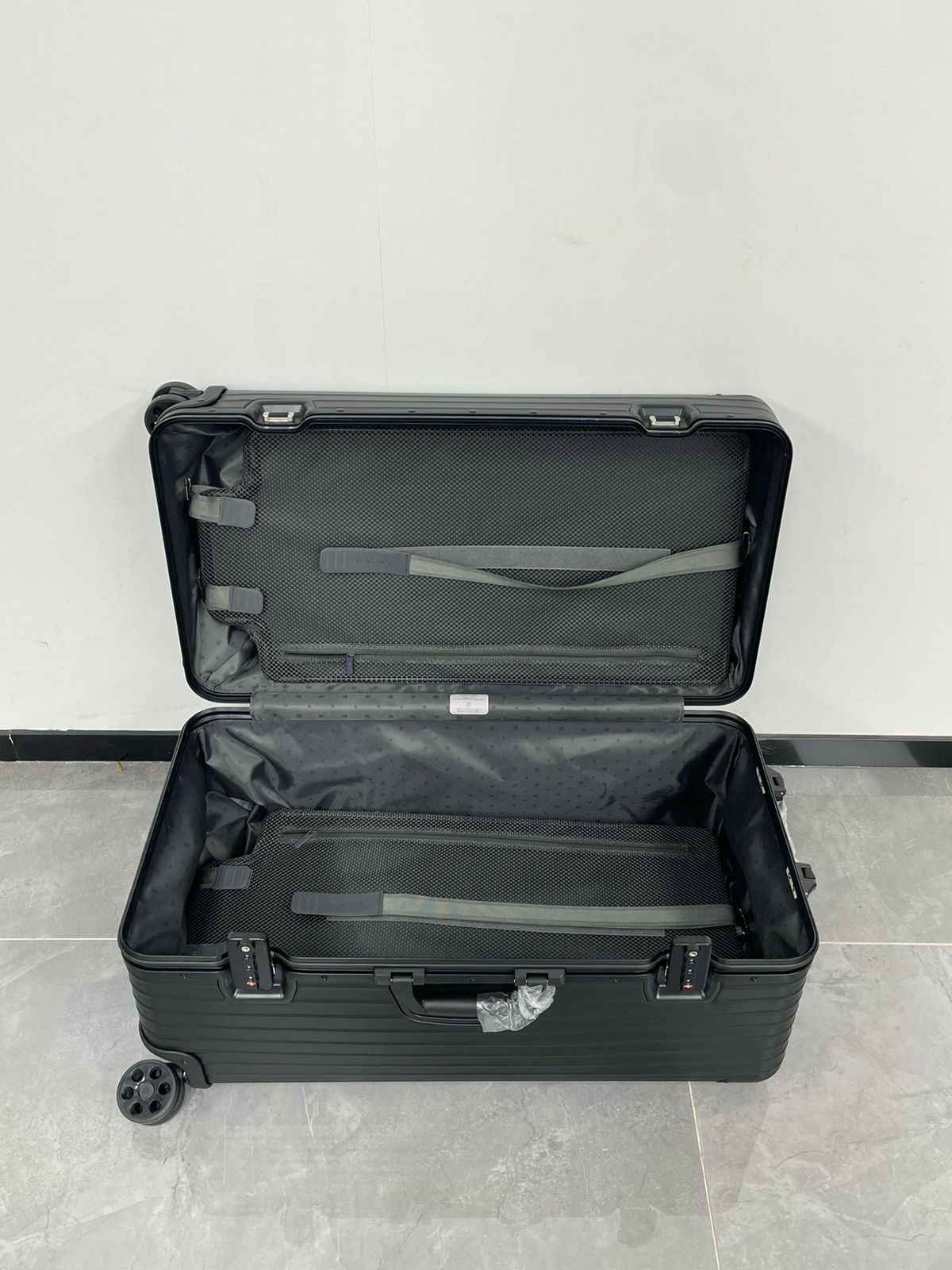 Rimowa Original Cabin Aluminium Suitcase Travel Bag