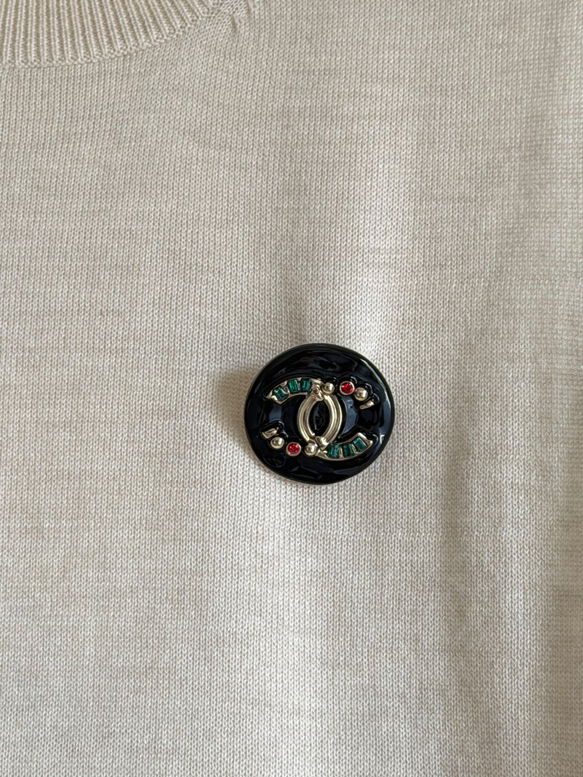 Chanel CC Badge Round Neck Wool Knit Vest