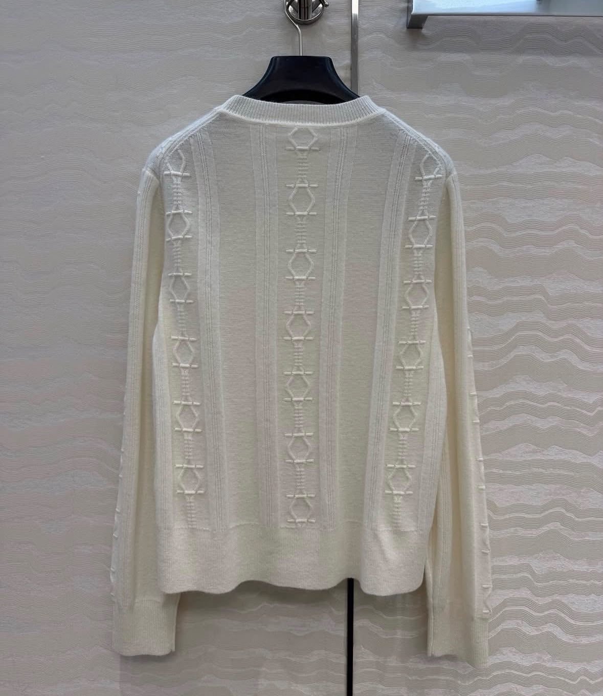 Hermes Long-Sleeve Cable Stitch Sweater