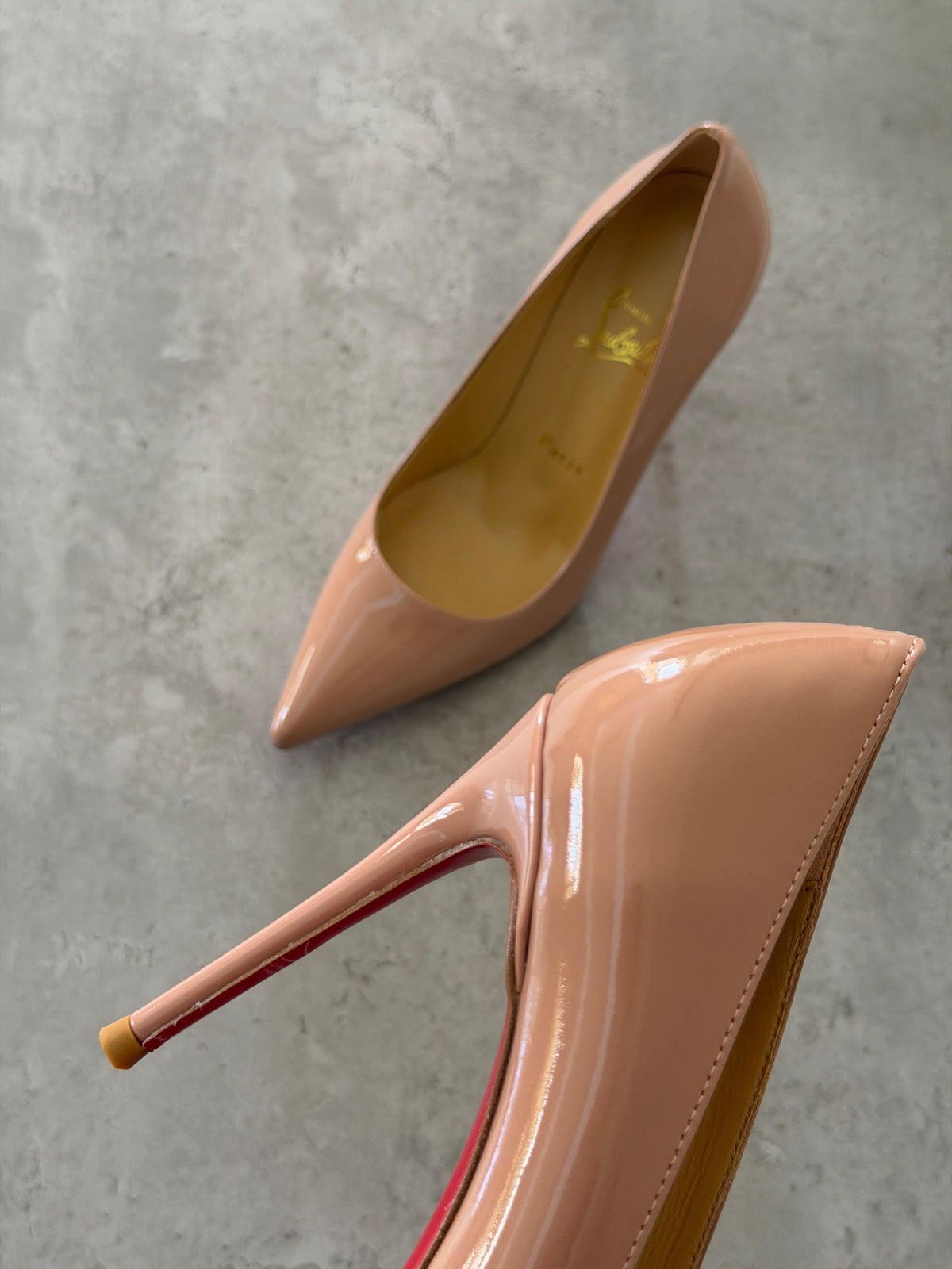 Christian Louboutin So Kate Pumps