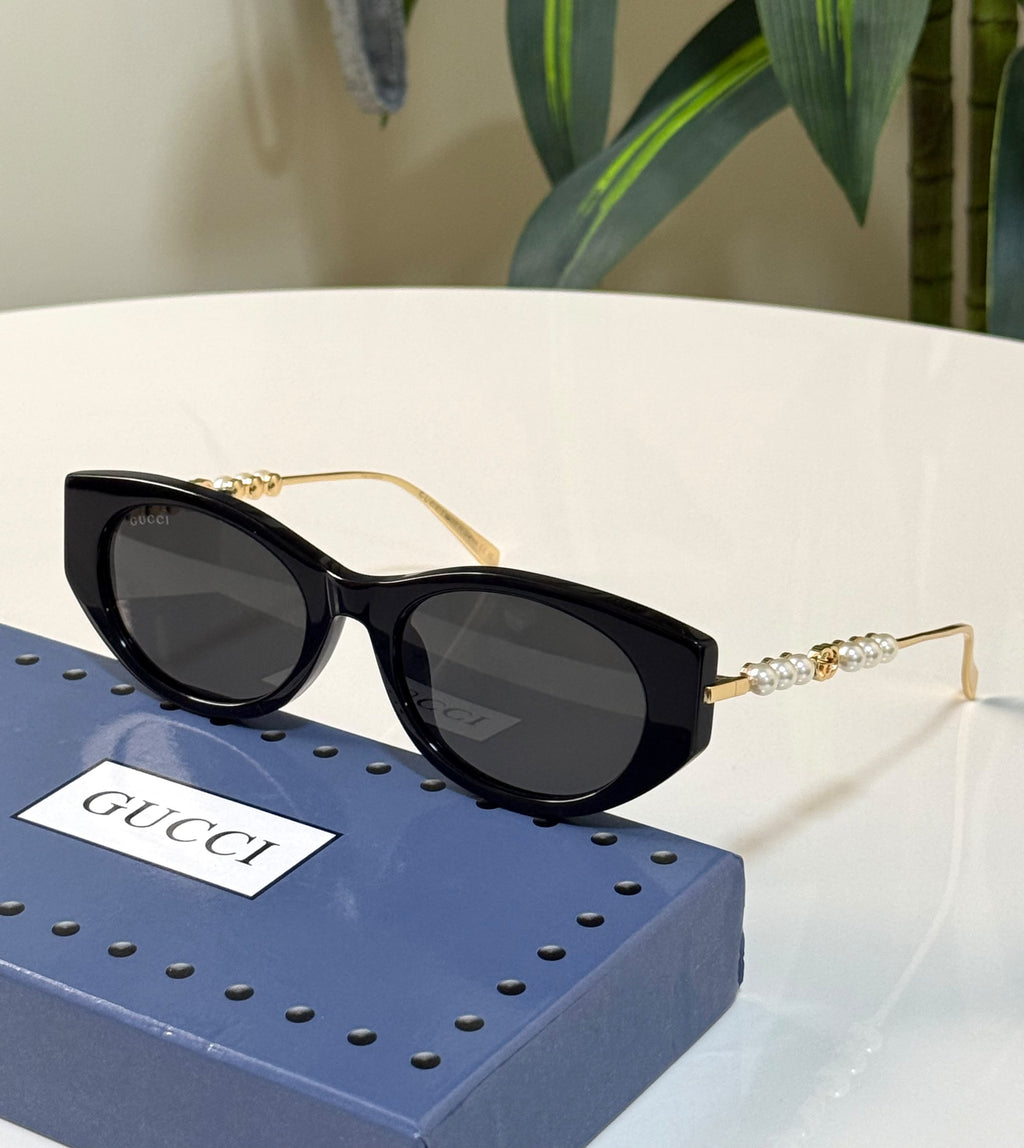 Gucci Pearls & Strass Cat-Eye Sunglasses