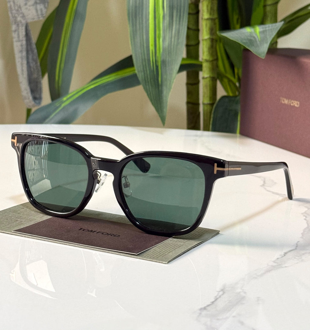 Tom Ford FT1051-K Square Sunglasses