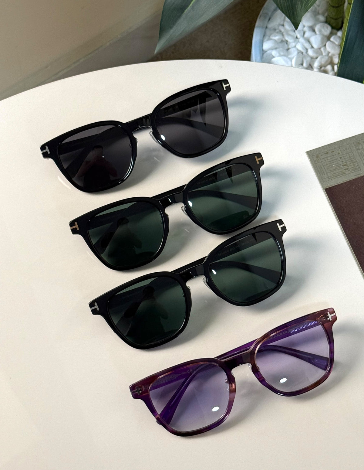Tom Ford FT1051-K Square Sunglasses
