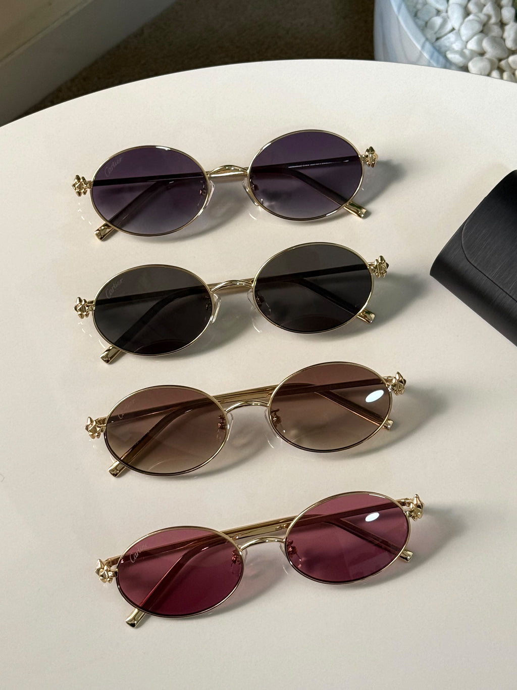 Clash de Cartier Oval Sunglasses