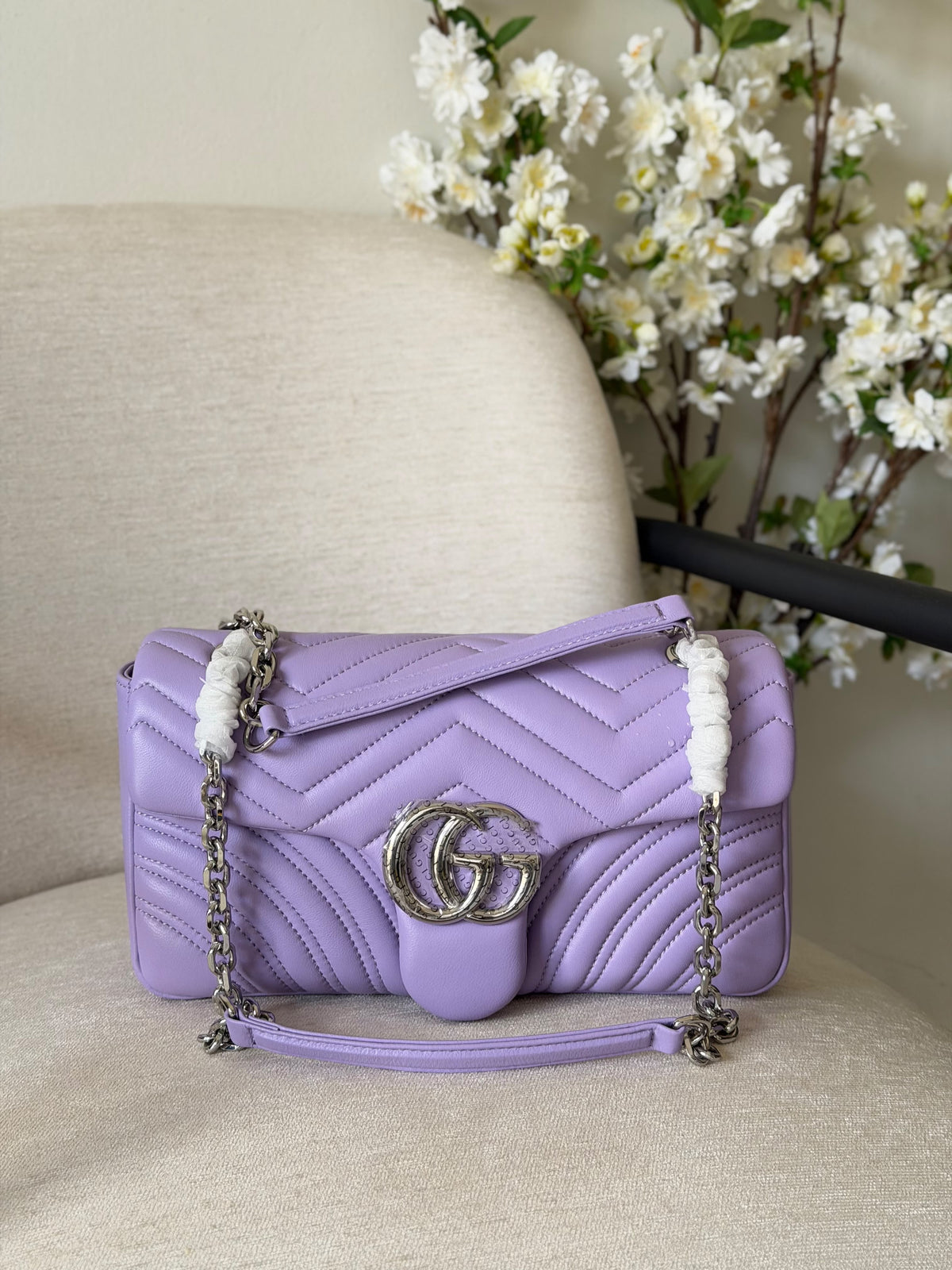 Gucci GG Marmont Small Shoulder Bag (26 Cm)