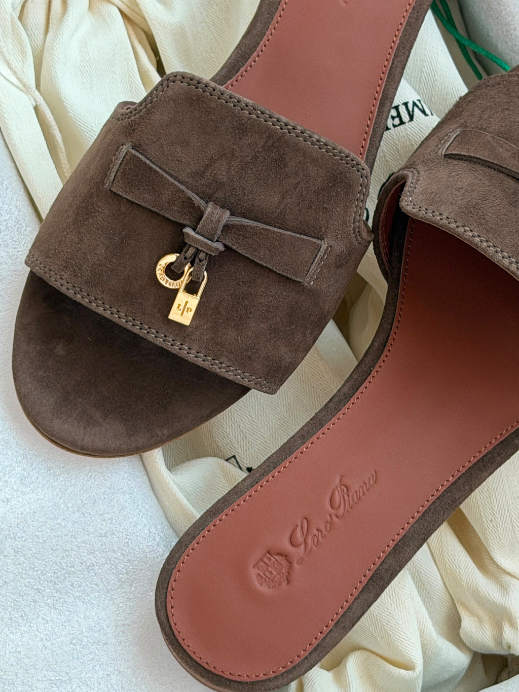 Loro Piana Summer Charms Flat