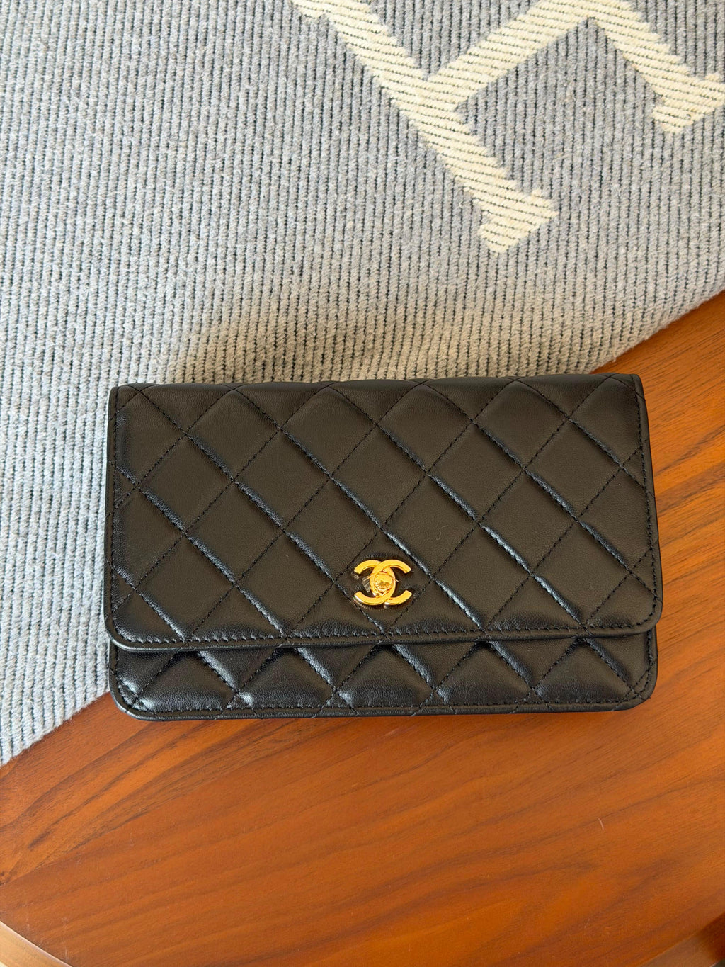 Chanel Classic Wallet on Chain