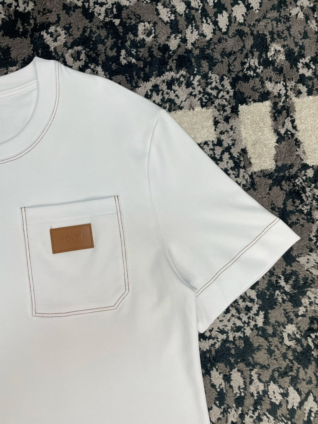 Fendi White Cotton T-Shirt with Logo Patch Pocket