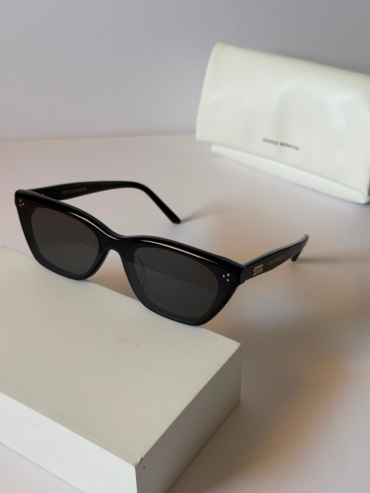 Gentle Monster Gisele Sunglasses