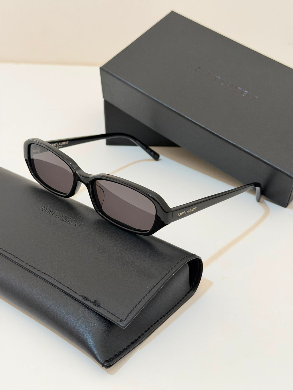 Saint Laurent SL 872 Erin Oval Sunglasses