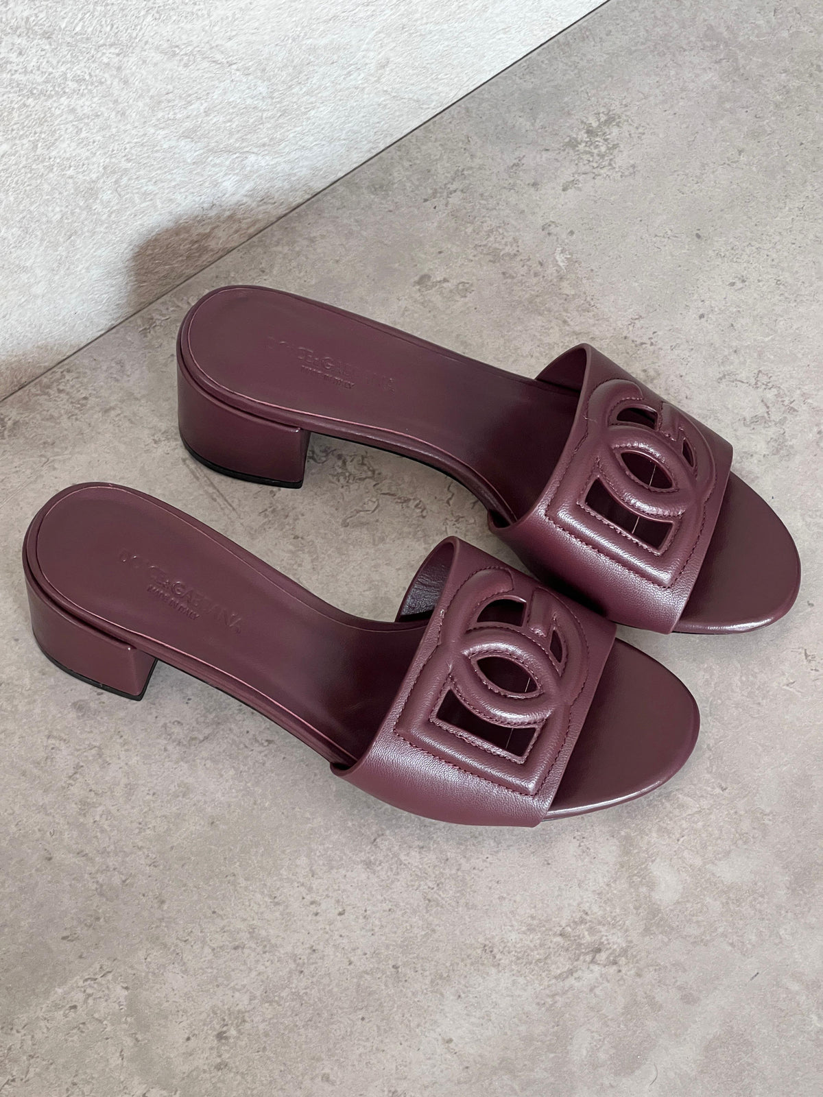 Dolce & Gabbana DG Millenials Leather Mules