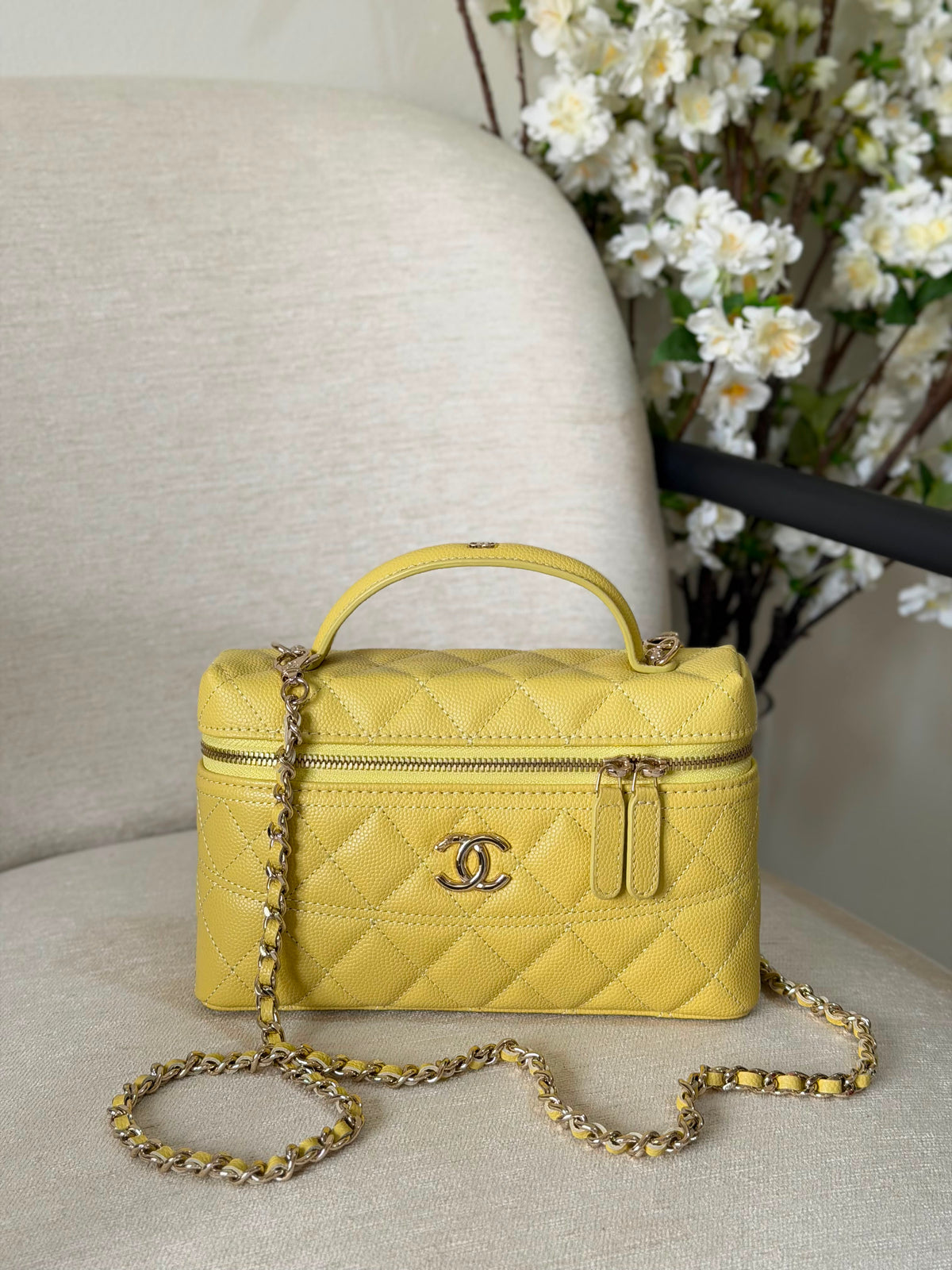 Chanel Caviar Quilted Trendy Handle Slim Vanity