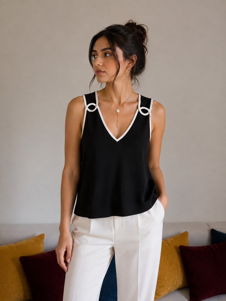 Chanel V-Neck Knit Sleeveless Top