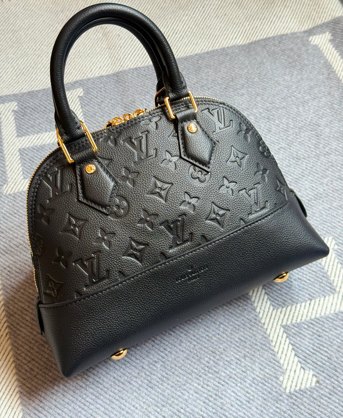 Louis Vuitton Alma BB Bag