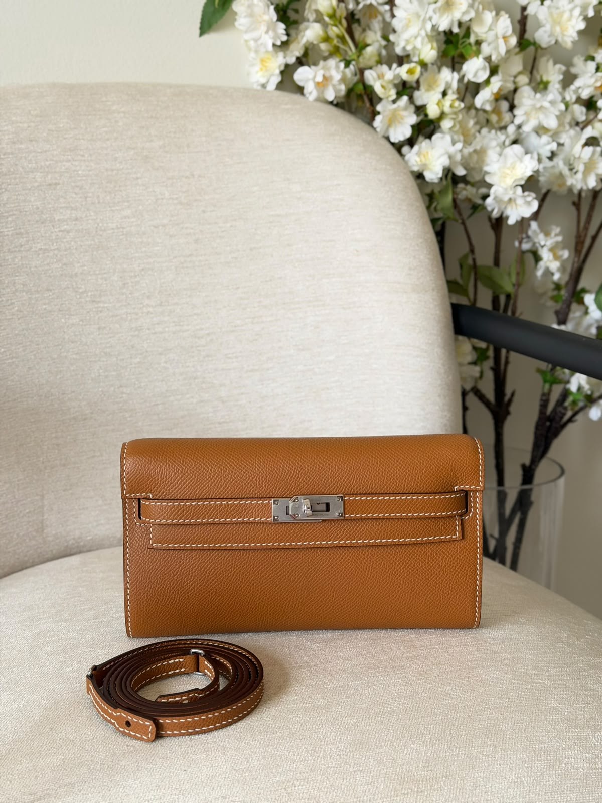 Hermes Kelly To Go Wallet Bag (Silver Hardware)