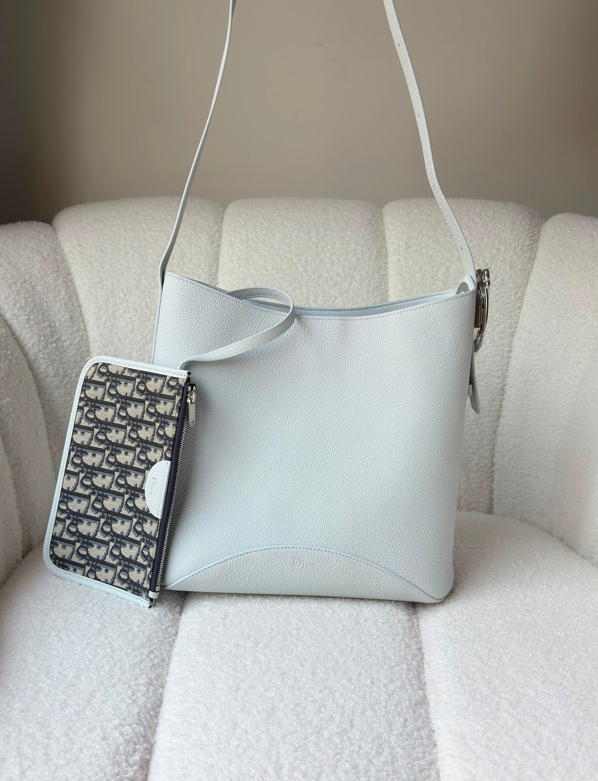 Dior Medaillon Bucket Bag (27 Cm)