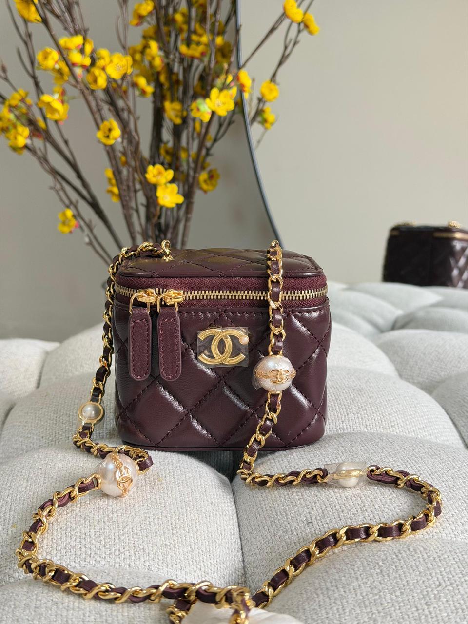 Chanel Quilted Lambskin Pearl Crush Mini Vanity Case