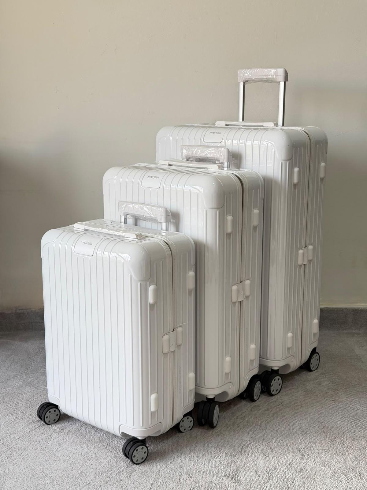 Rimowa Essential Cabin Bag (Samll, Medium, Large)