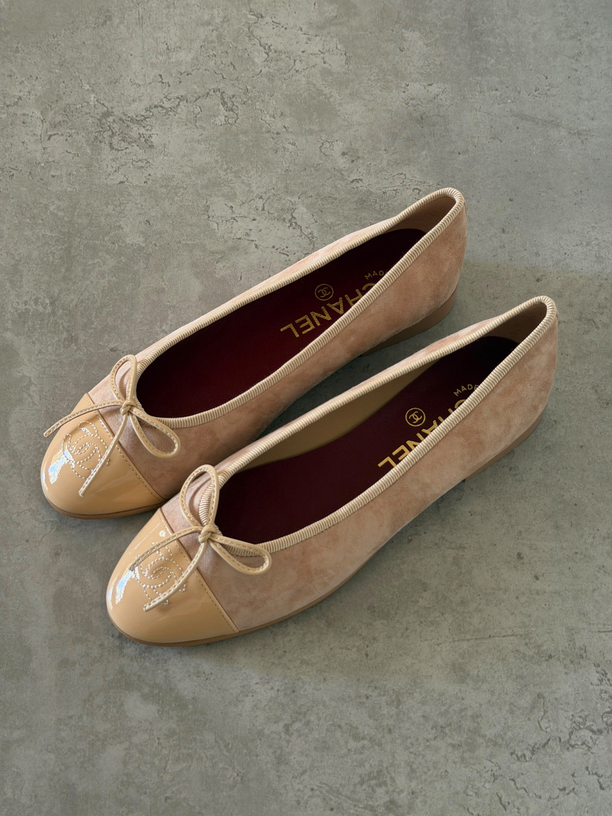 Chanel Suede Patent Calfskin Cap Toe CC Ballerina Flat
