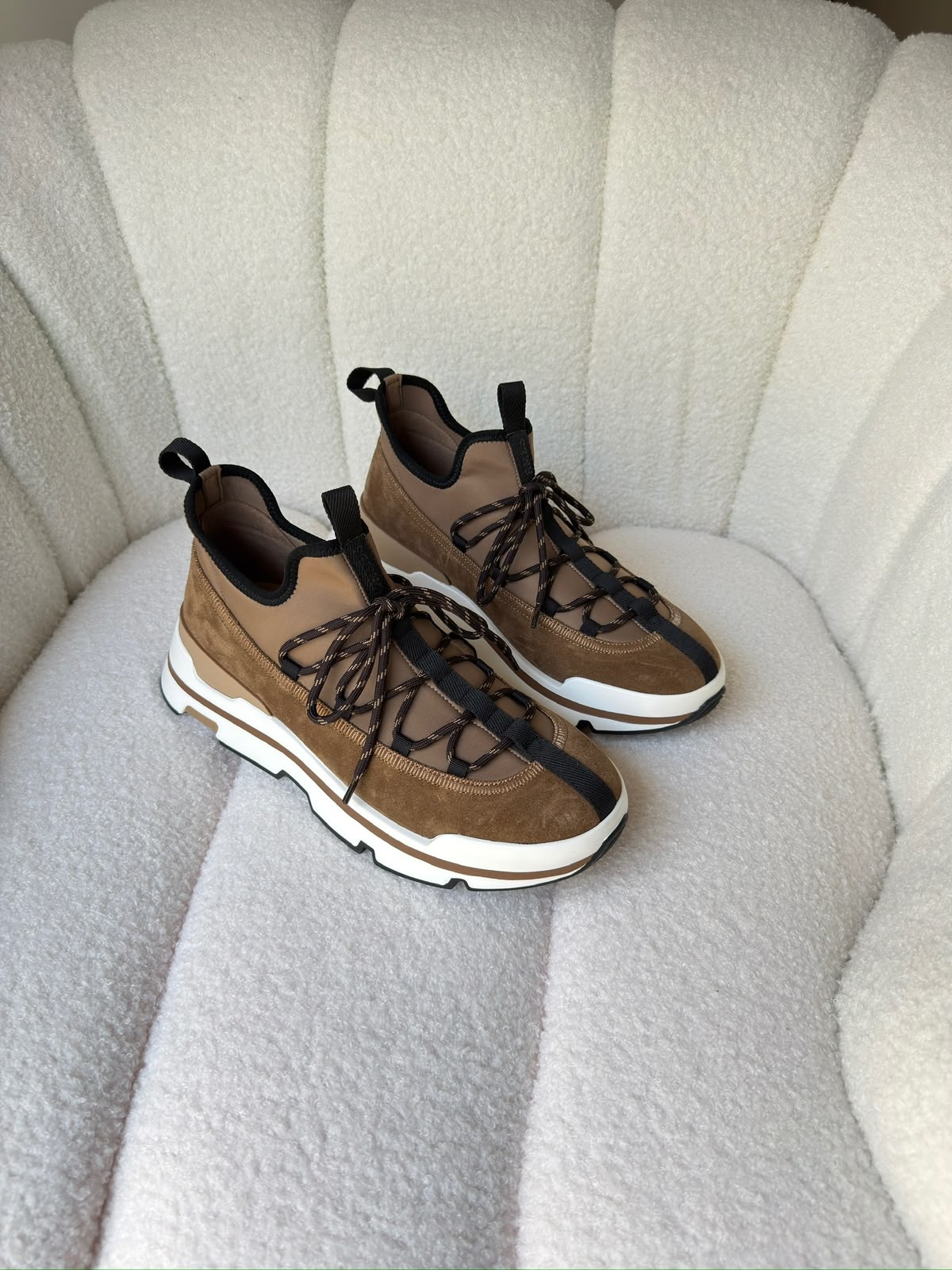 Hermes Moove Sneakers