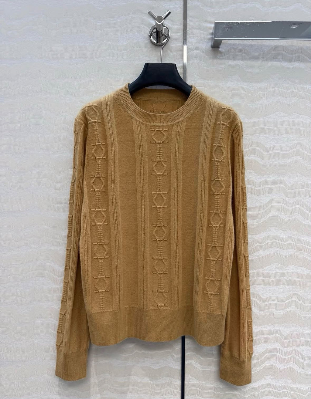 Hermes Long-Sleeve Cable Stitch Sweater