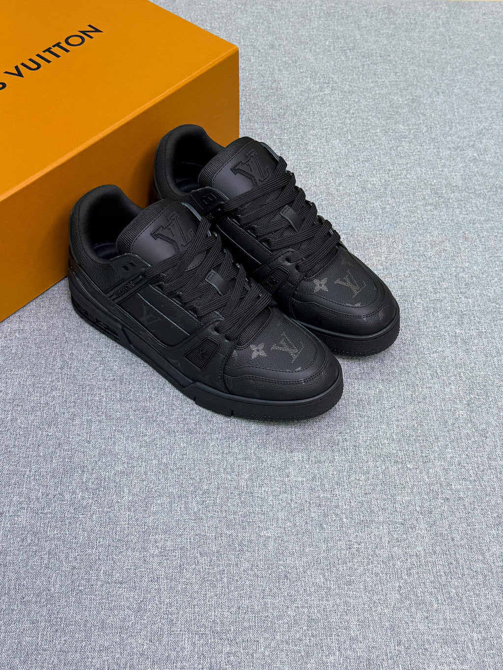 Louis Vuitton LV Trainer Sneaker
