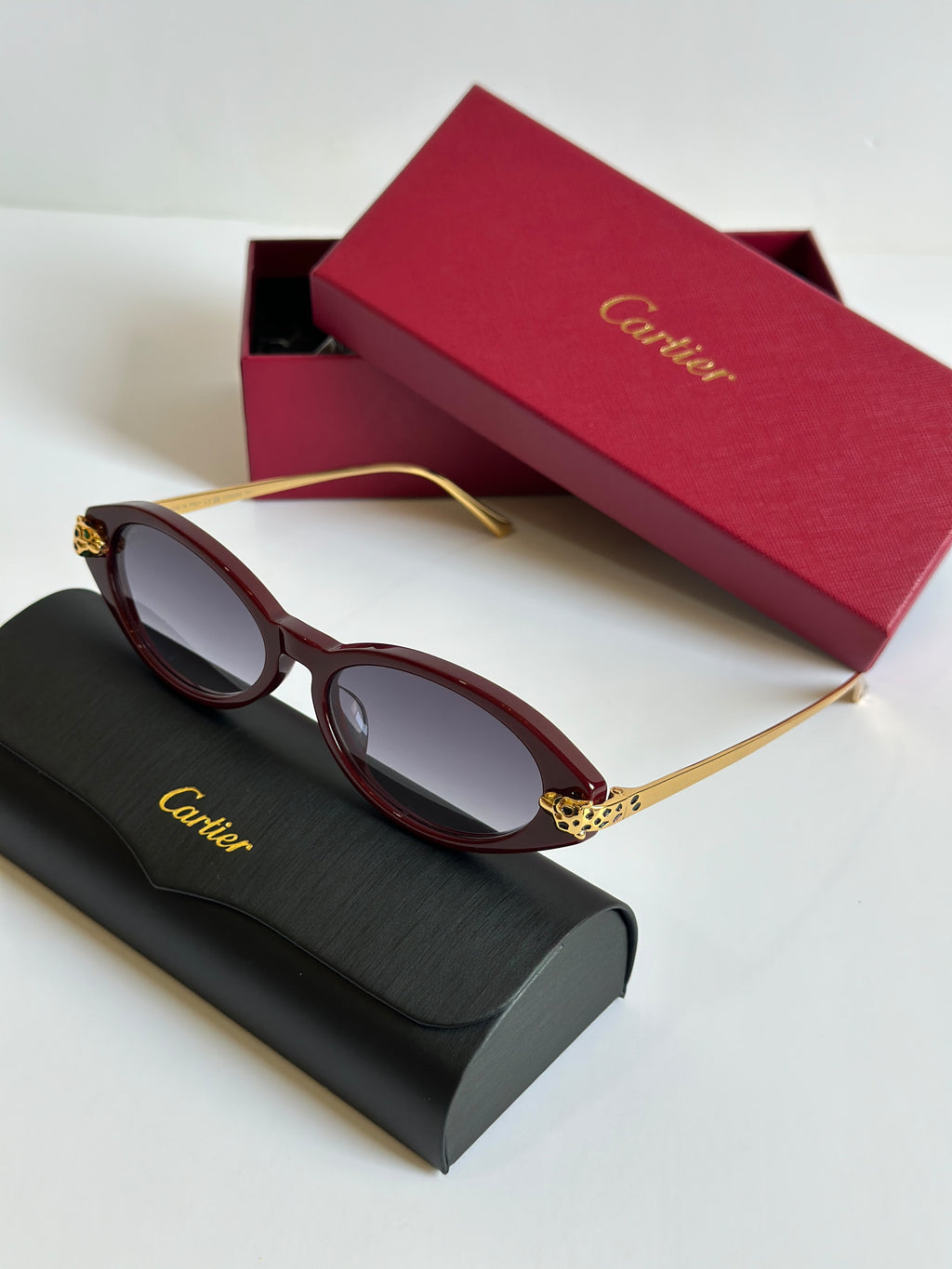 Panthère de Cartier Oval Sunglasses