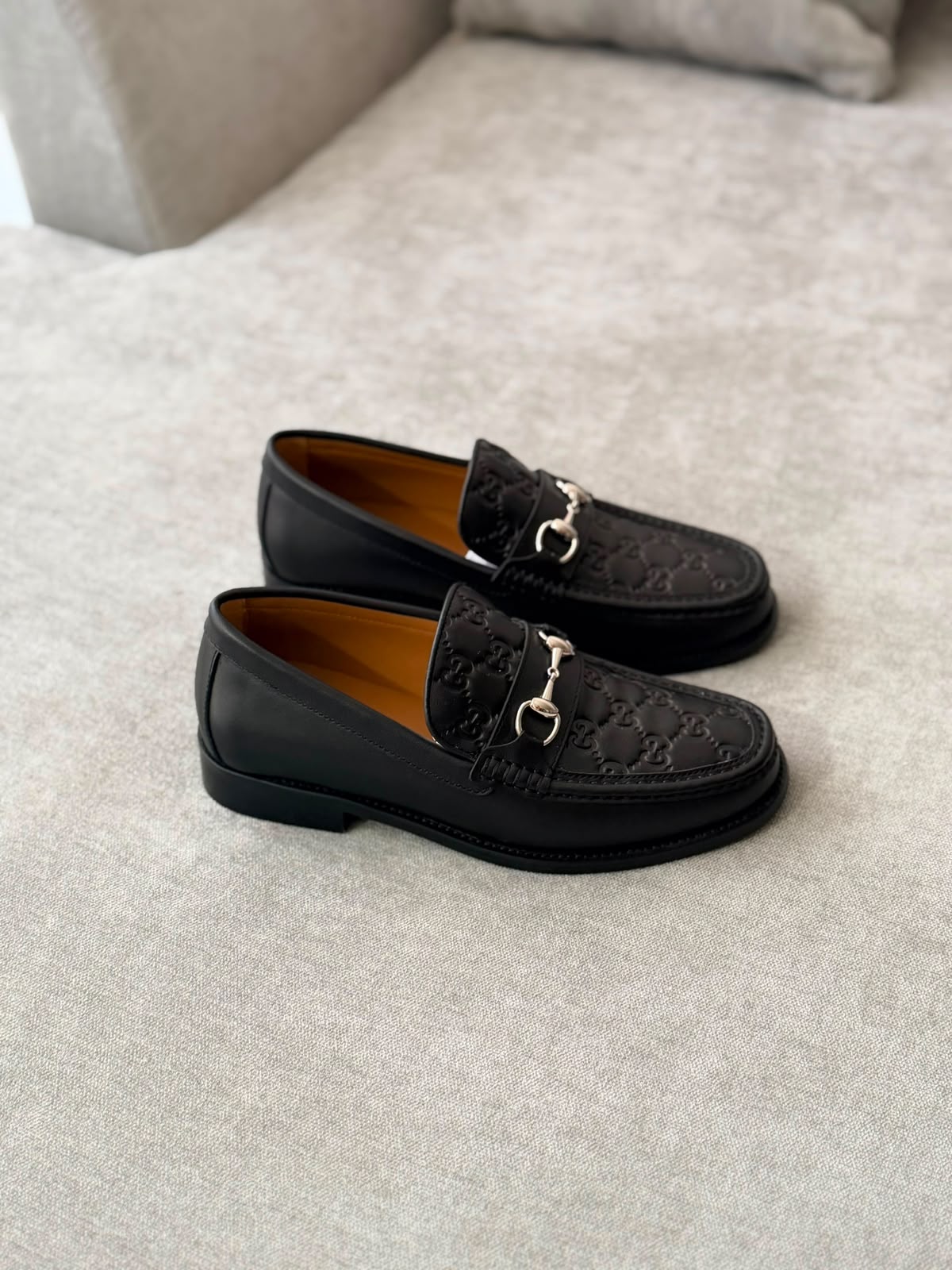 Gucci Jordaan Horsebit Loafer