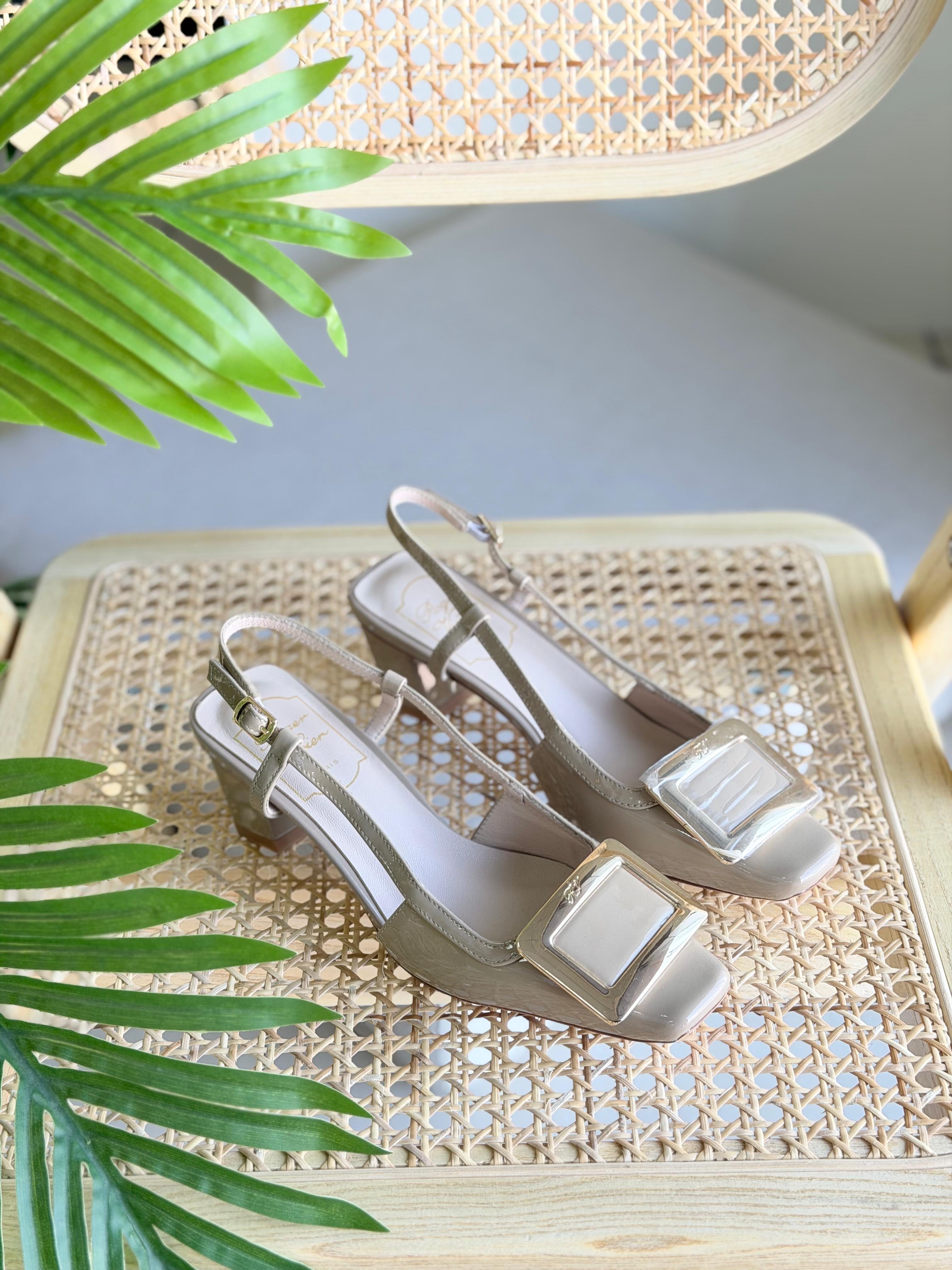Roger Vivier Buckled Pumps