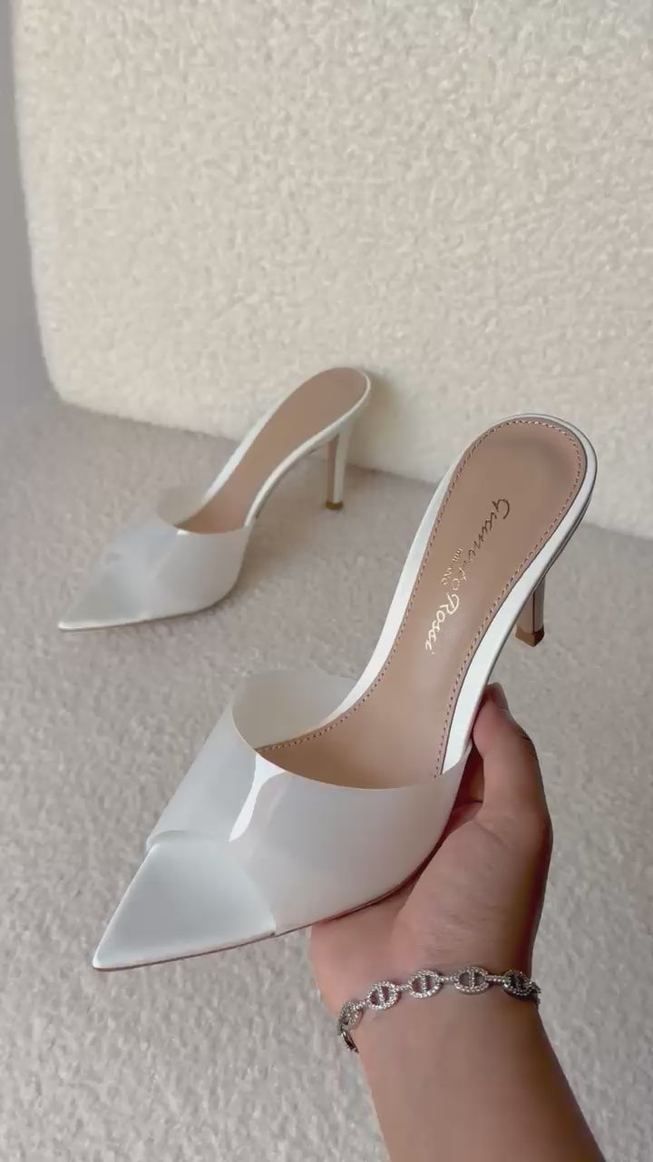 Gianvito Rossi Ellle 105 Mules